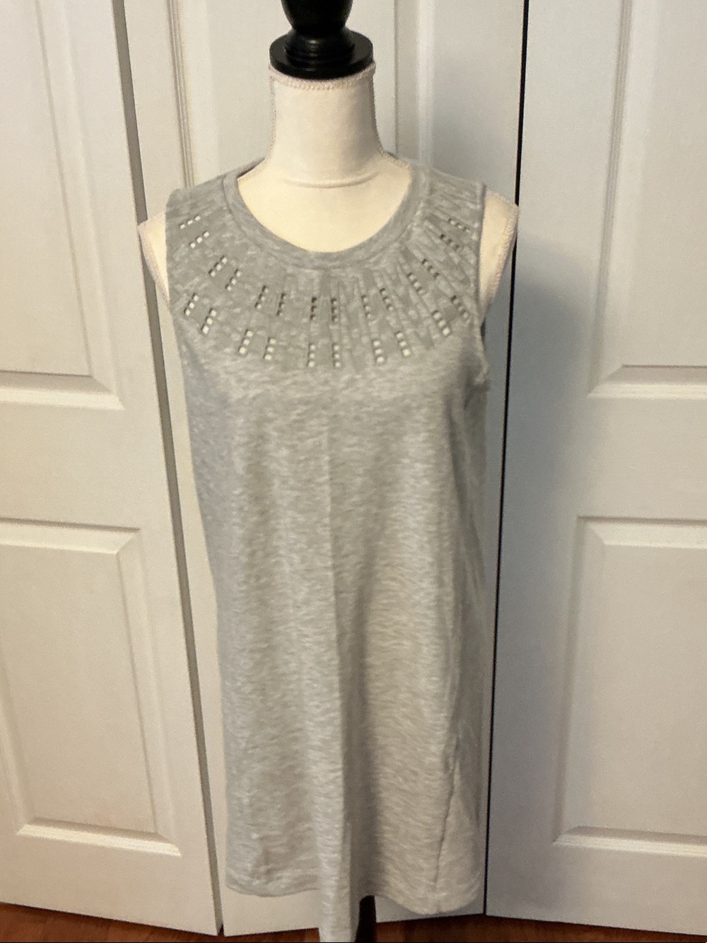 Old Navy Light Gray Sleeveless Cutout Embroidery Knit Tank Dress